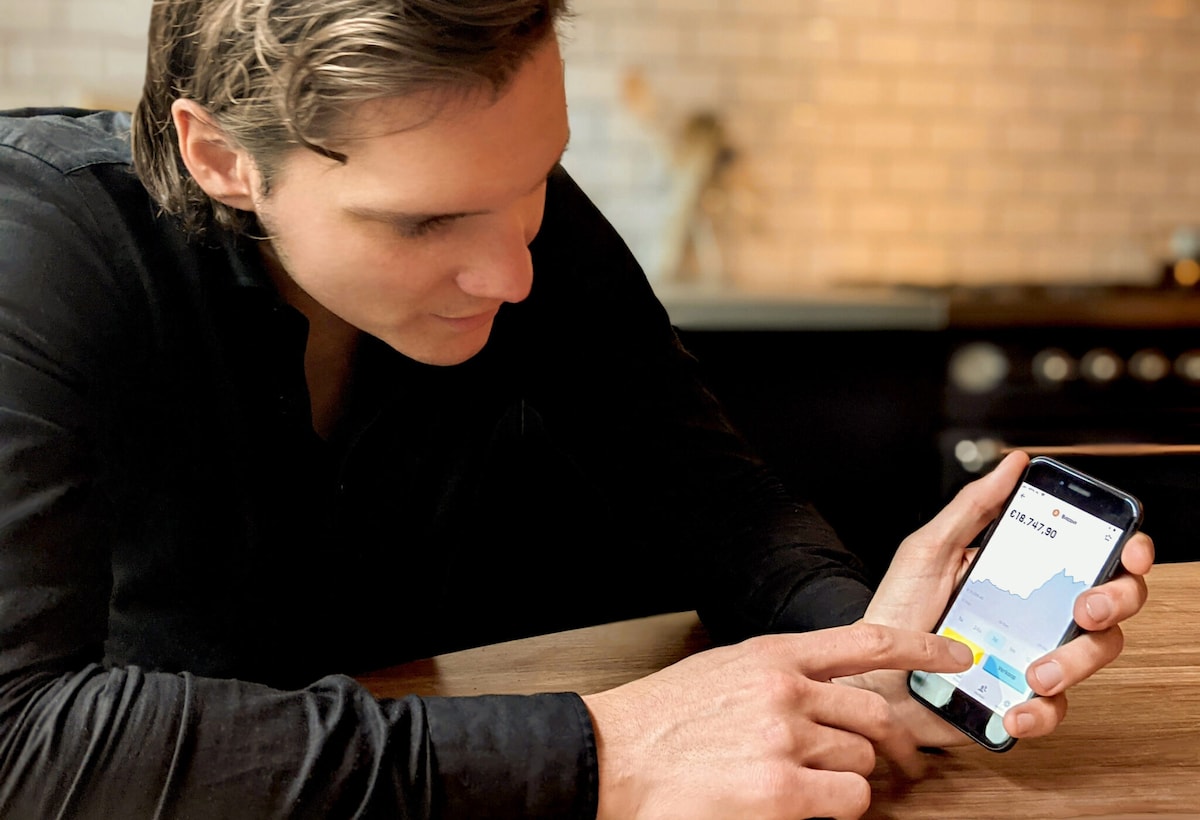 Investeren in bitcoin is voor elke Haarlemmer een eitje dankzij deze  handige app | Winkelen | indebuurt.nl