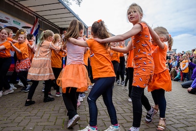 Van kidsdisco tot Gouden Petje: dit doe je met kinderen op Koningsdag 2026 in Leiden