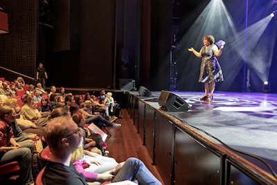 Voorproefjes van voorstellingen en meer: zo zag de open dag van het Parktheater eruit