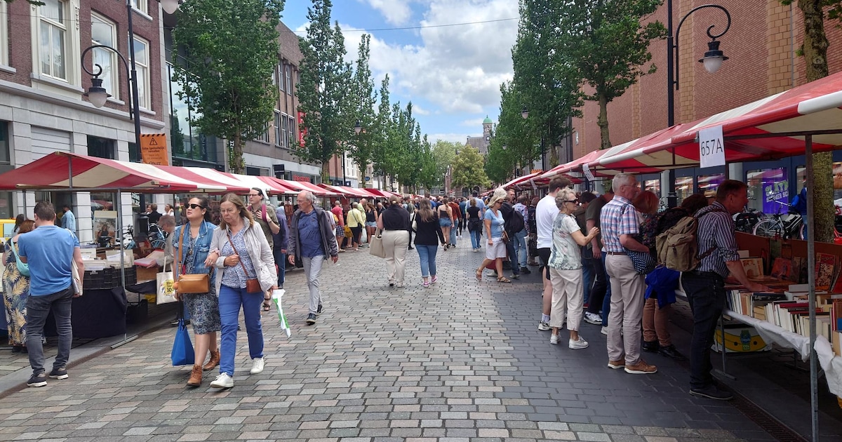 Dordtse Boekenmarkt 2026: alle activiteiten en tijden op een rij