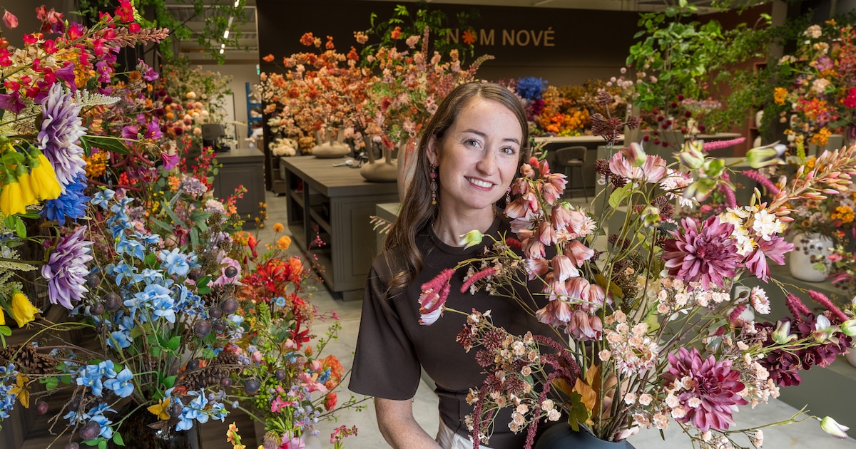 Win, win, win! Een boeket met zijden bloemen ter waarde van 150 euro van Nom Nové