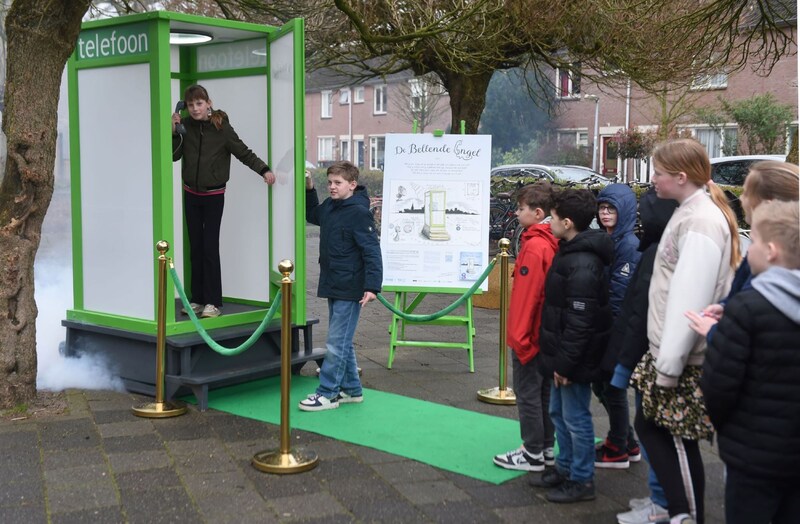Aha! Daarom duikt deze groene telefooncel op in Den Bosch | Doen ...