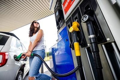 Gas op die lolly! Bij dit tankstation in Arnhem betaal je nu het minst